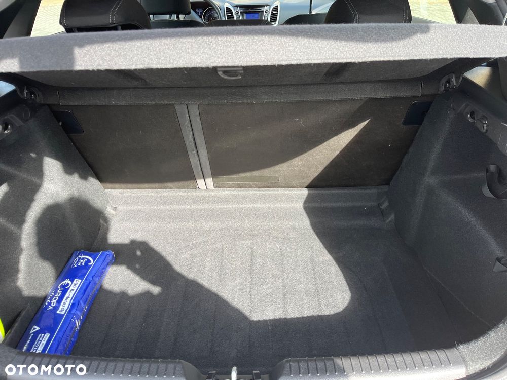 Hyundai i30 - 22