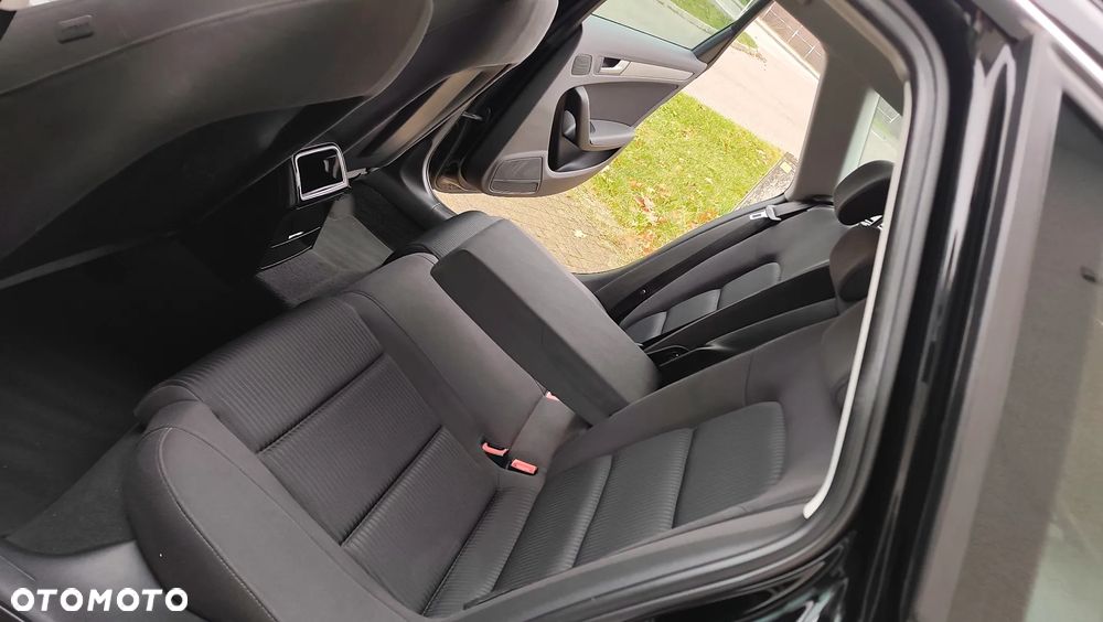 Audi A4 Avant 2.0 TFSI Ambition - 13