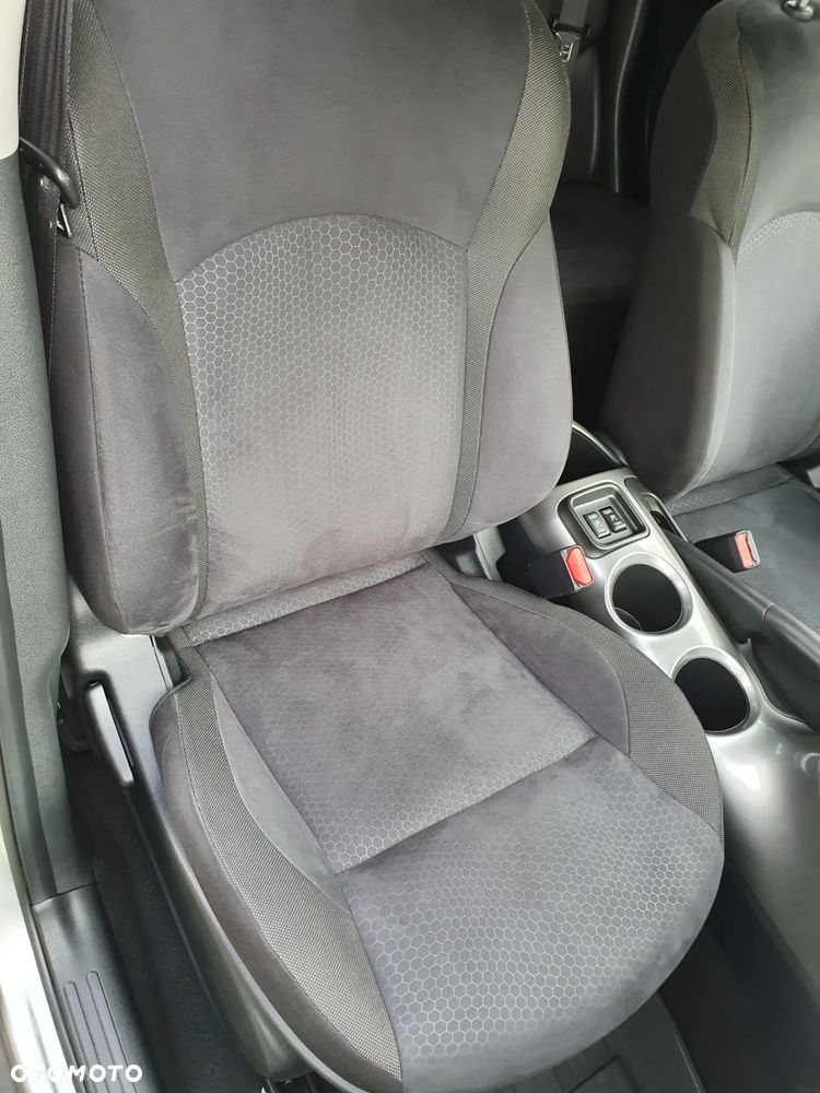 Nissan Juke 1.6 Xtronic Acenta - 17