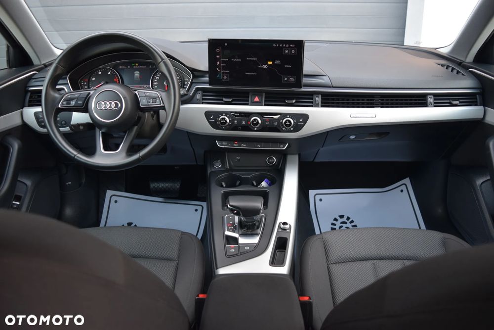 Audi A4 Avant 40 TDI quattro S tronic S line - 38