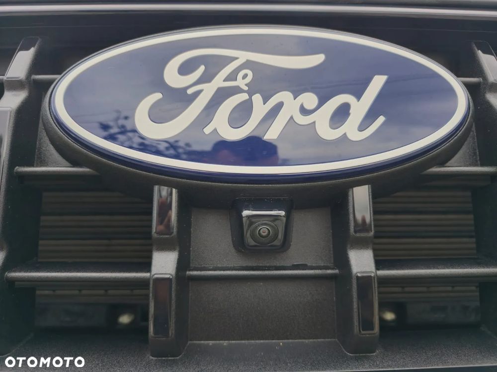 Ford Kuga - 28