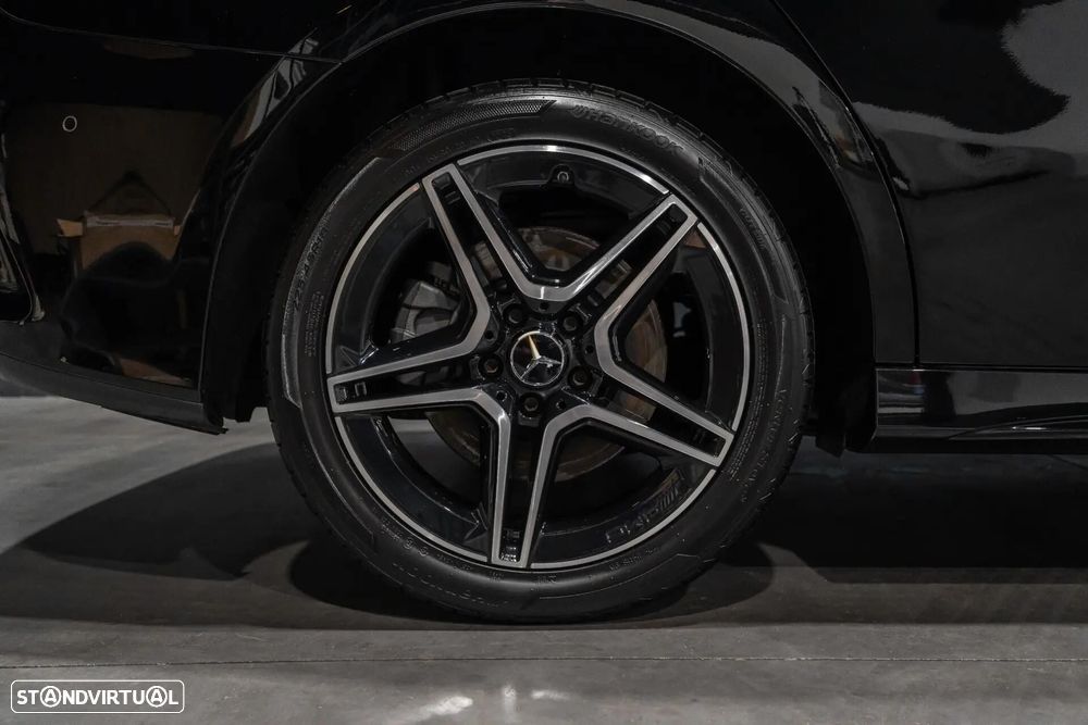 Mercedes-Benz A 250 Limousine e 8G-DCT AMG Line - 41