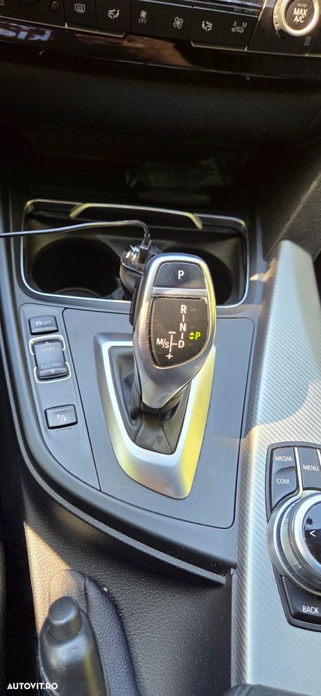 BMW Seria 3 320d xDrive AT M Sport - 10