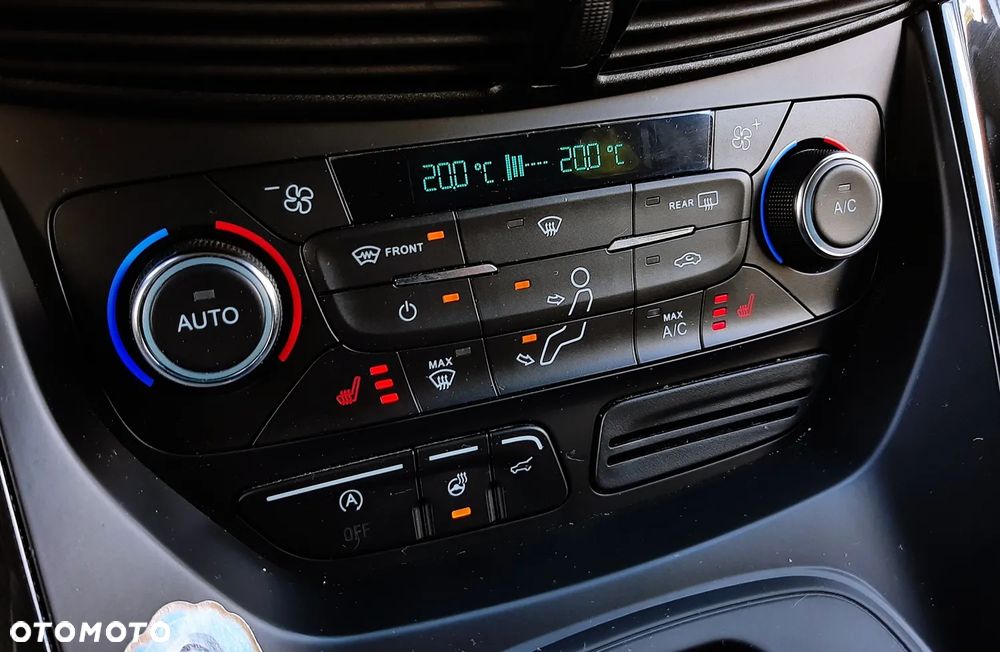 Ford Kuga 1.5 EcoBoost FWD Titanium ASS GPF - 39