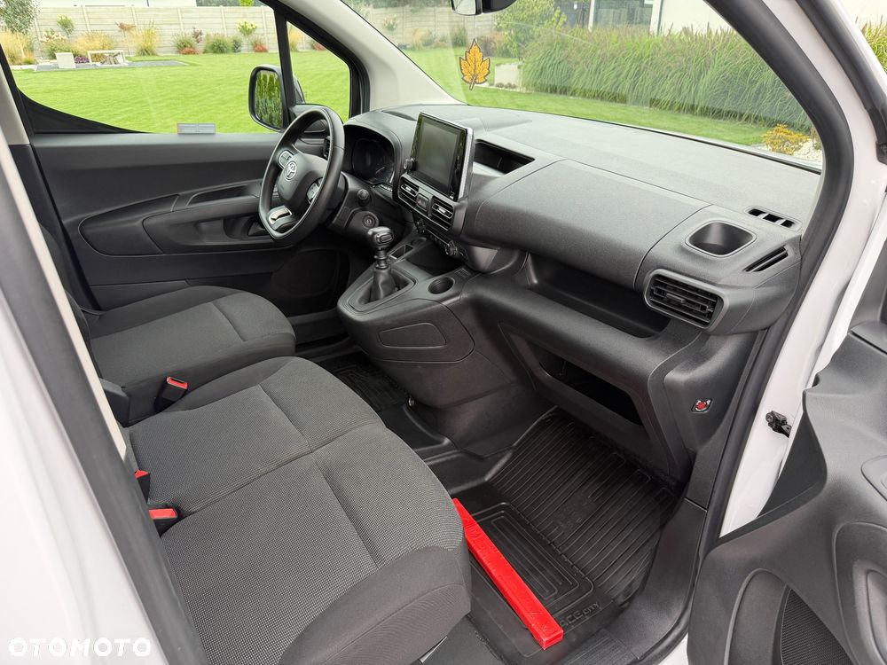 Toyota Proace City - 9
