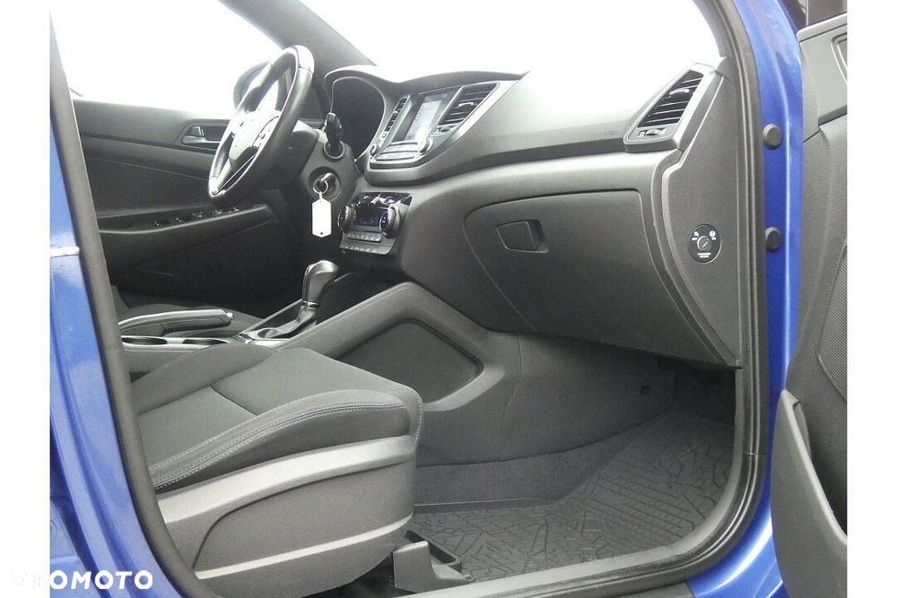 Hyundai Tucson 1.7 CRDI BlueDrive GO Plus 2WD DCT - 10