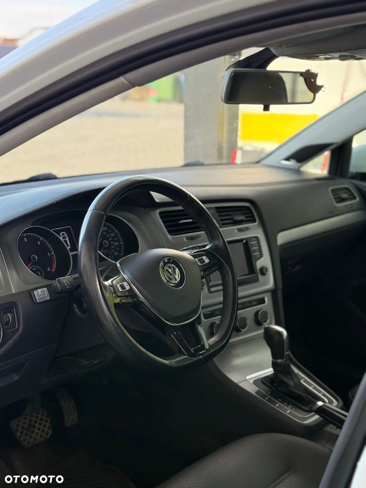 Volkswagen Golf - 7