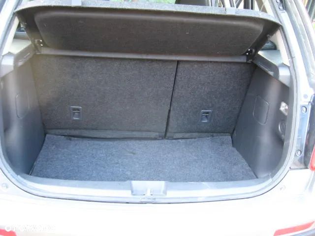 Suzuki SX4 1.6 GS / Premium 4WD - 22