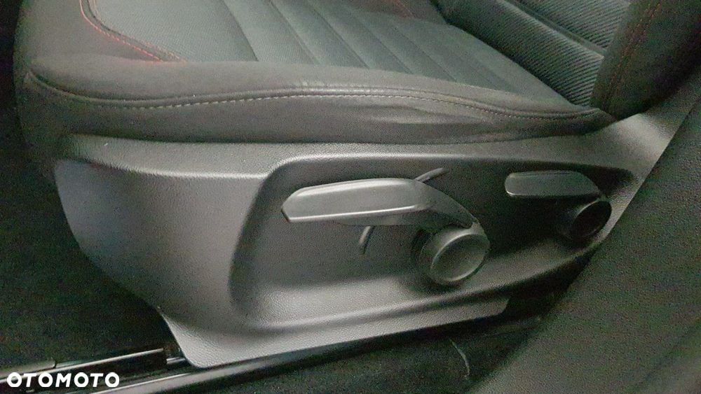 Alfa Romeo Stelvio - 28