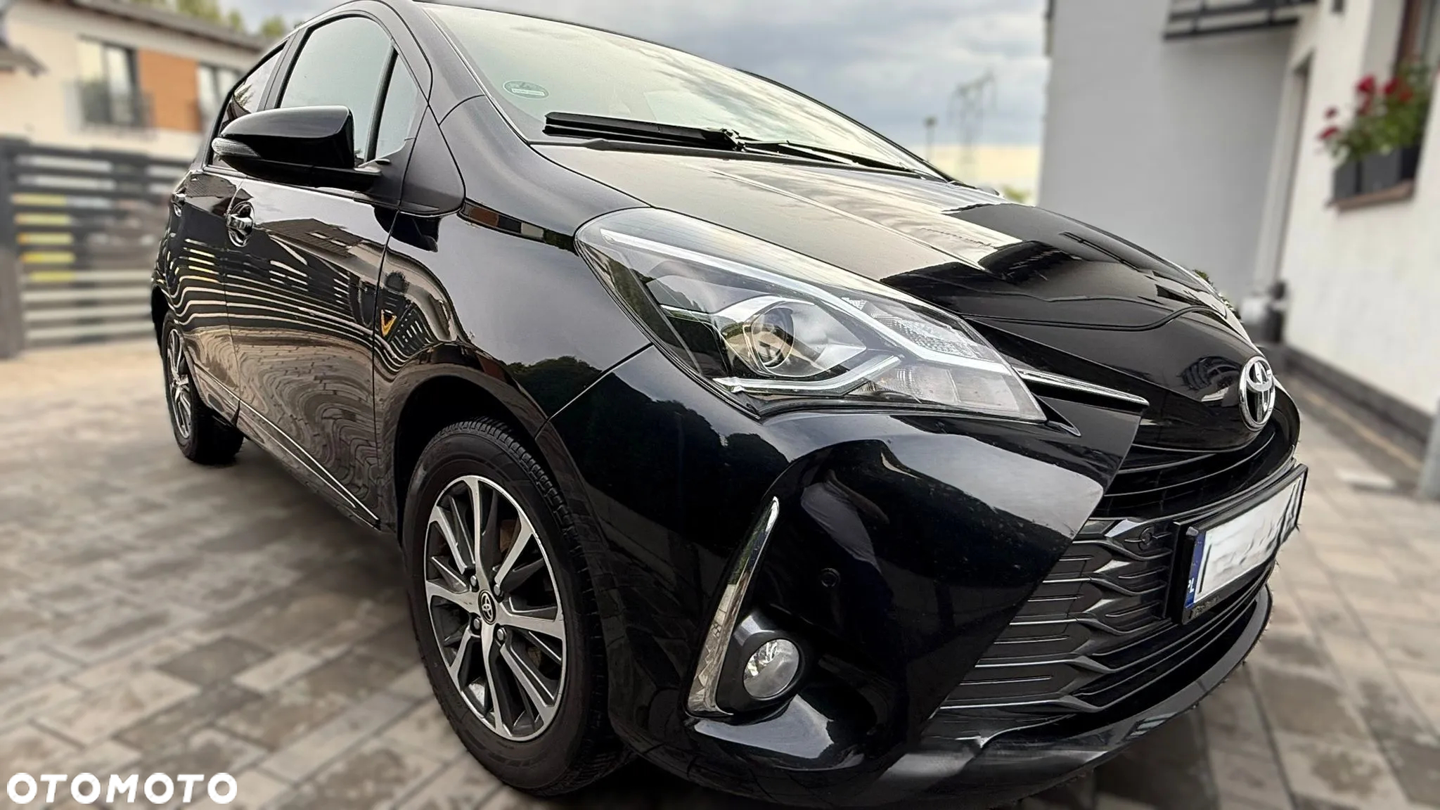 Toyota Yaris 1.5 20th Anniversary - 2