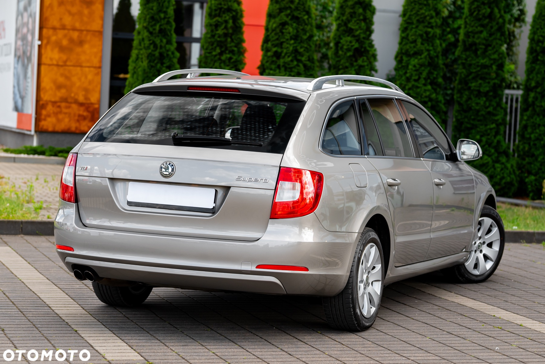 Skoda Superb 2.0 TDI Comfort - 8