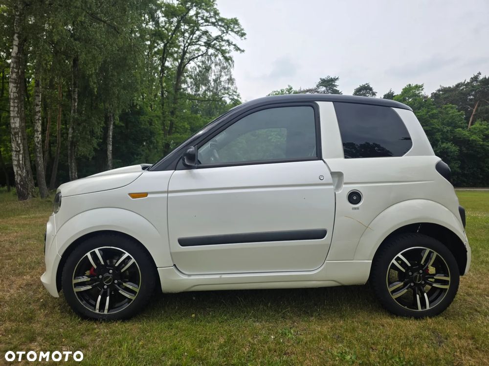 Microcar M.GO - 5