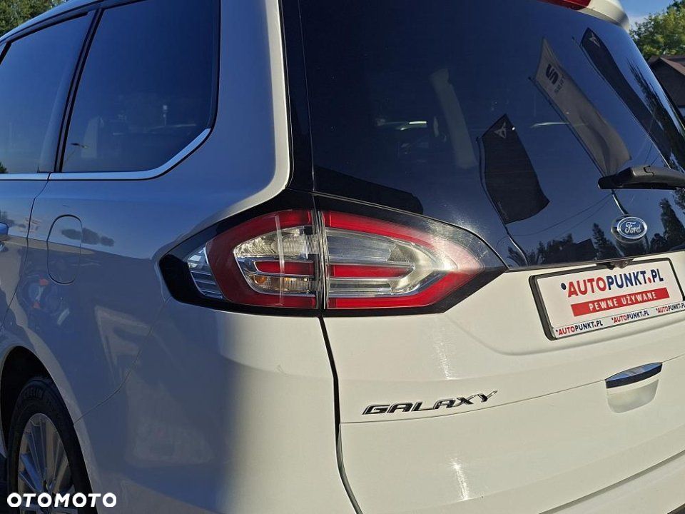 Ford Galaxy - 8