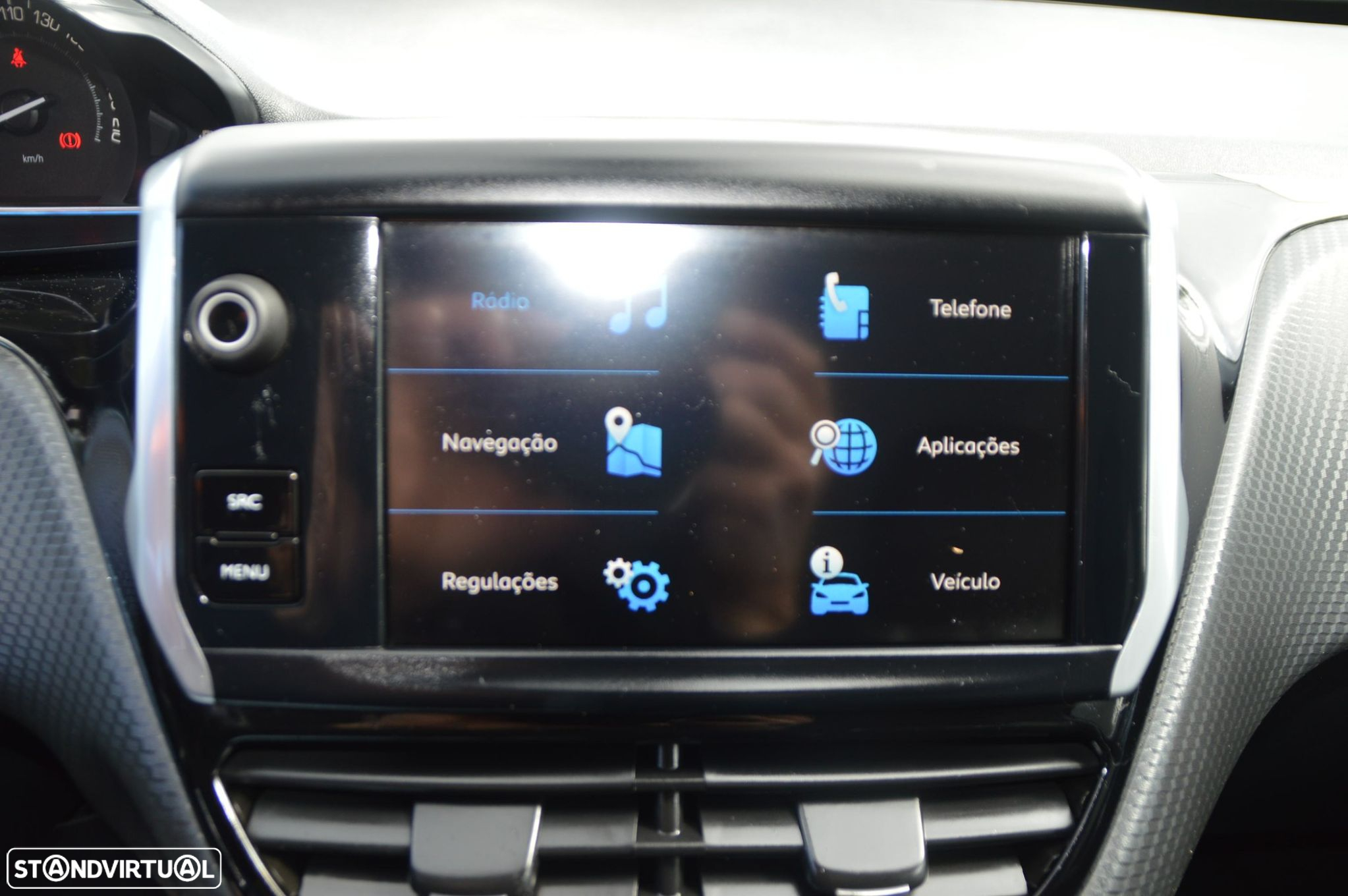 Peugeot 2008 1.2 PureTech Allure - 43