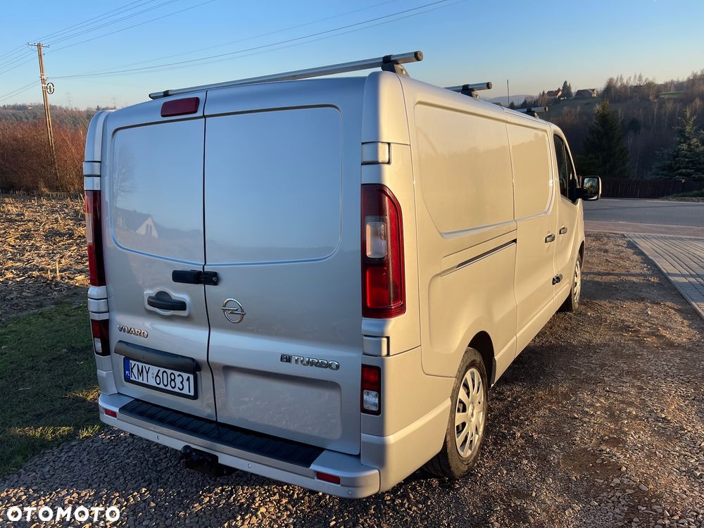 Opel Vivaro - 15