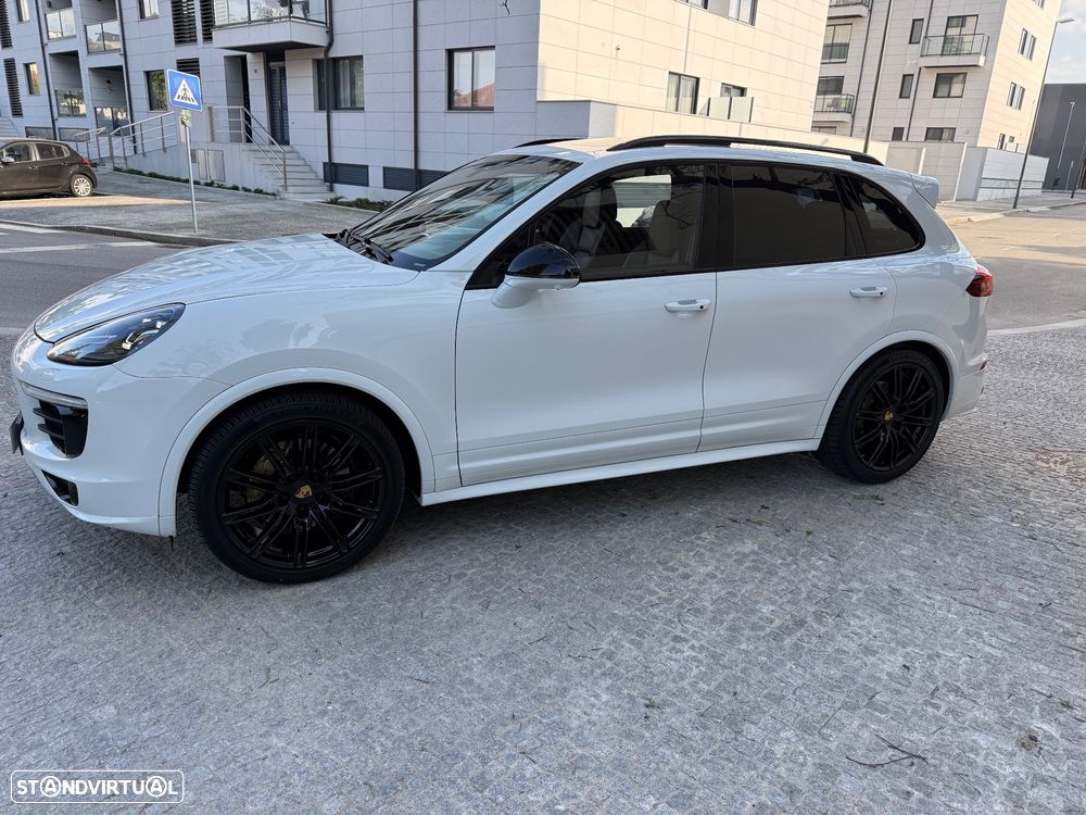 Porsche Cayenne S Tiptronic S - 9