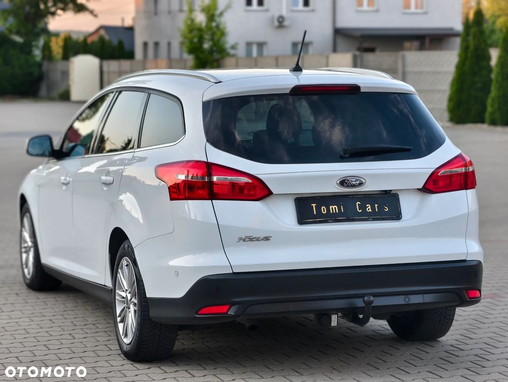 Ford Focus 1.5 EcoBlue Start-Stopp-System TITANIUM DESIGN - 2