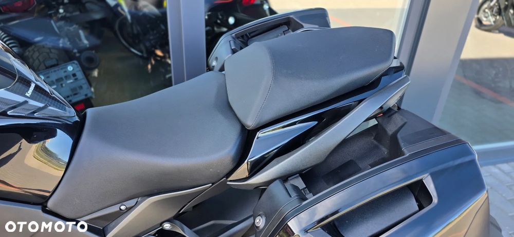 Kawasaki Ninja 1000 SX - 35