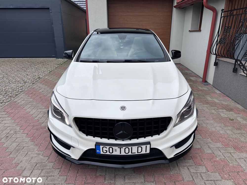 Mercedes-Benz CLA - 11