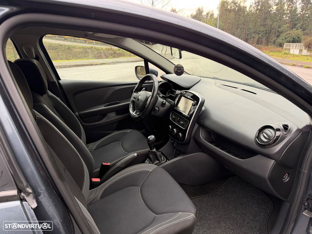 Renault Clio 1.5 dCi Comfort - 9