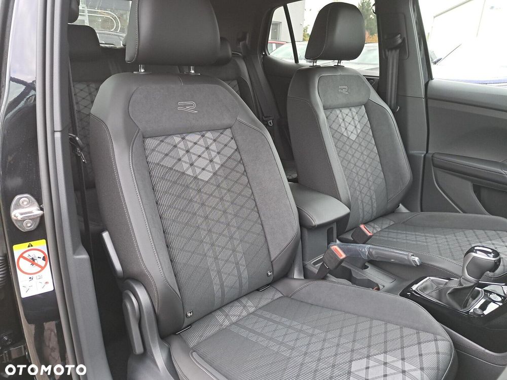 Volkswagen T-Cross - 23