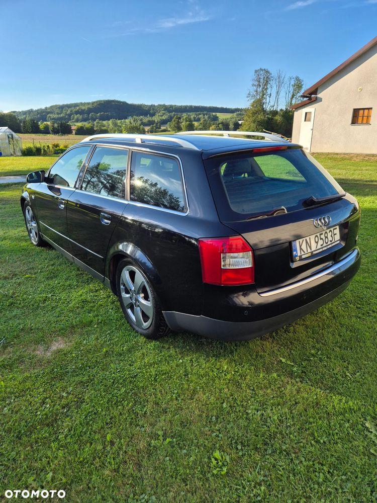 Audi A4 Avant - 2
