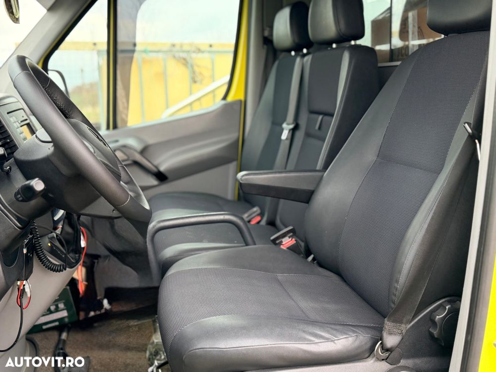 Mercedes-Benz Sprinter - 10