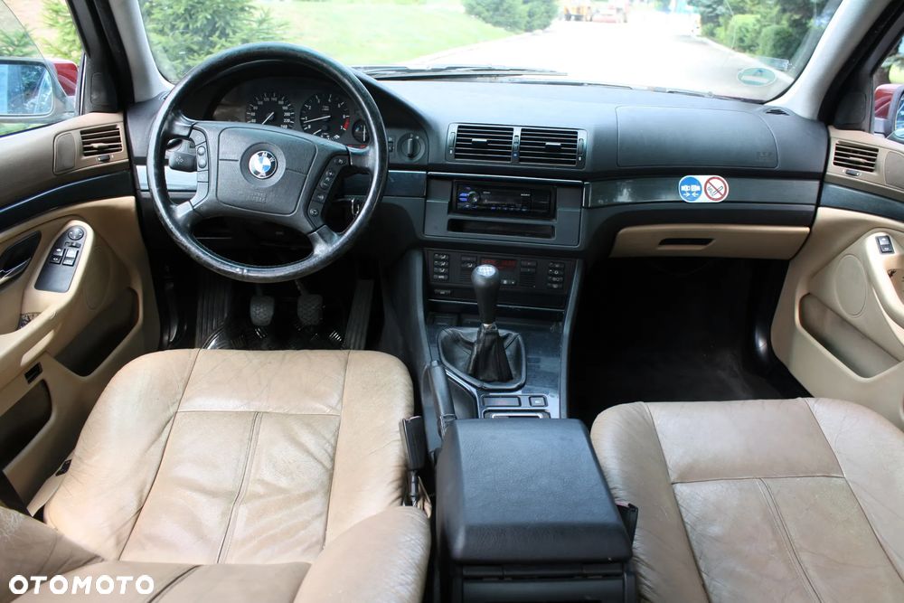 BMW Seria 5 - 8