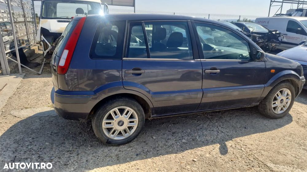 Dezmembram Ford Fusion an 2008 motor 1.4 Tdci - 6