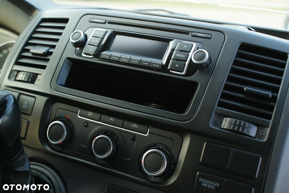 Volkswagen Transporter - 19