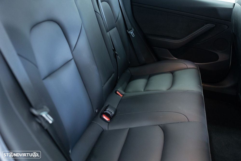 Tesla Model 3 Long-Range Dual Motor AWD - 53