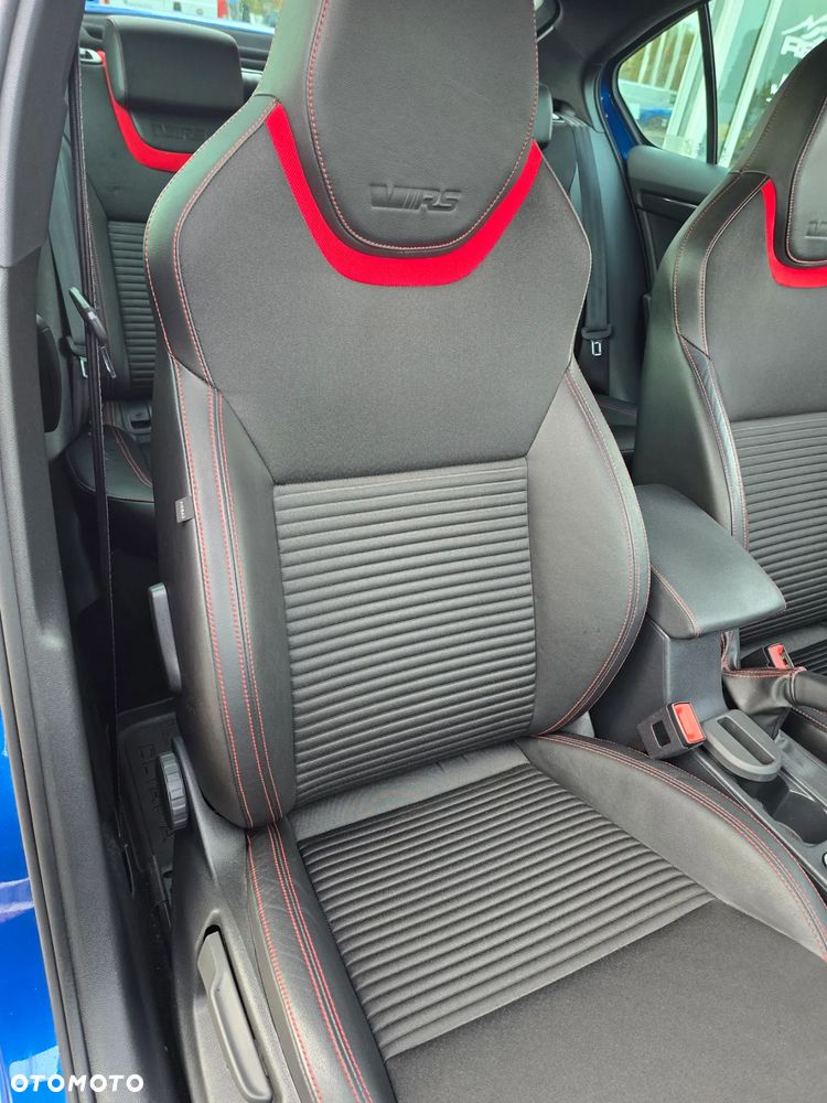 Skoda Octavia 2.0 TSI RS - 13