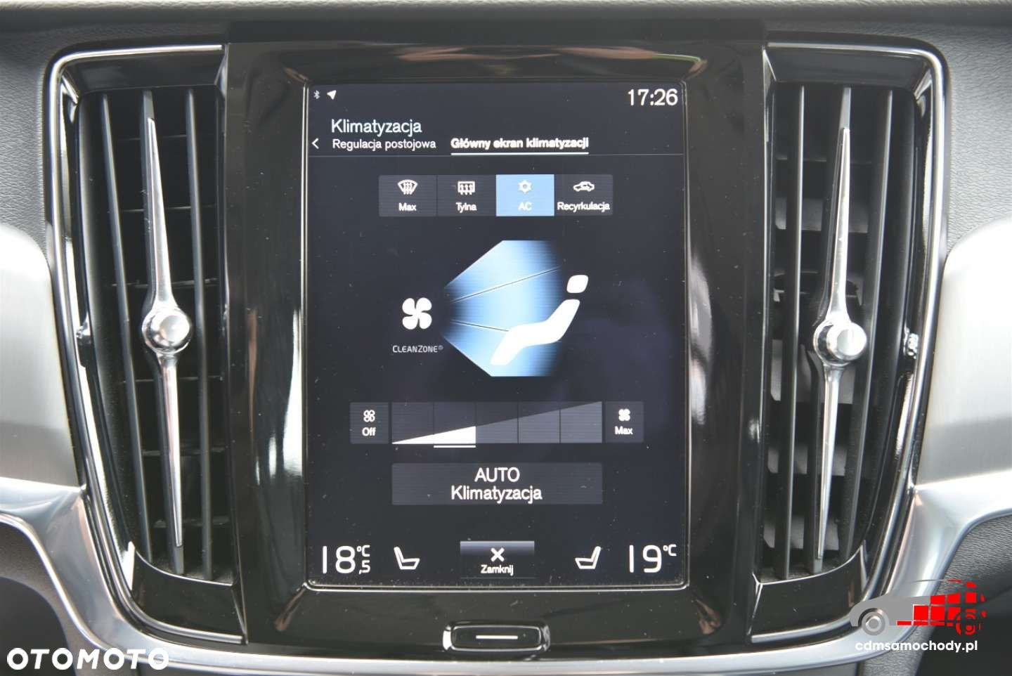 Volvo V90 D4 Momentum - 26