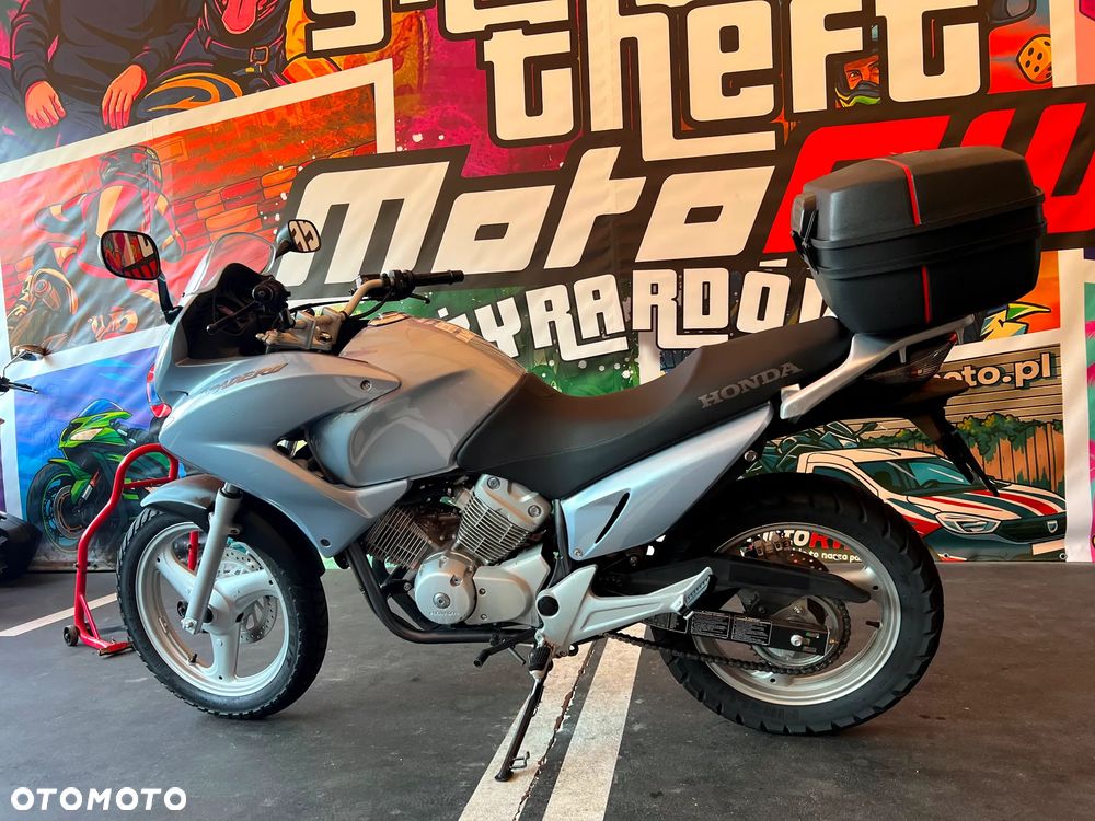 Honda XL - 9
