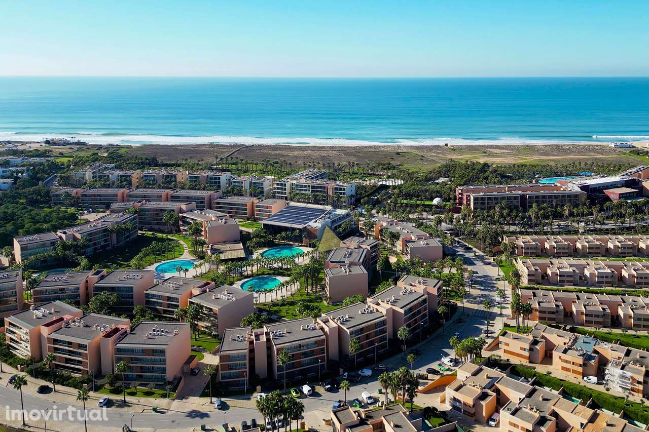 Moradia T4 Moderna em Condomínio Privado com Segurança 24h - Salgados - Grande imagem: 2/60