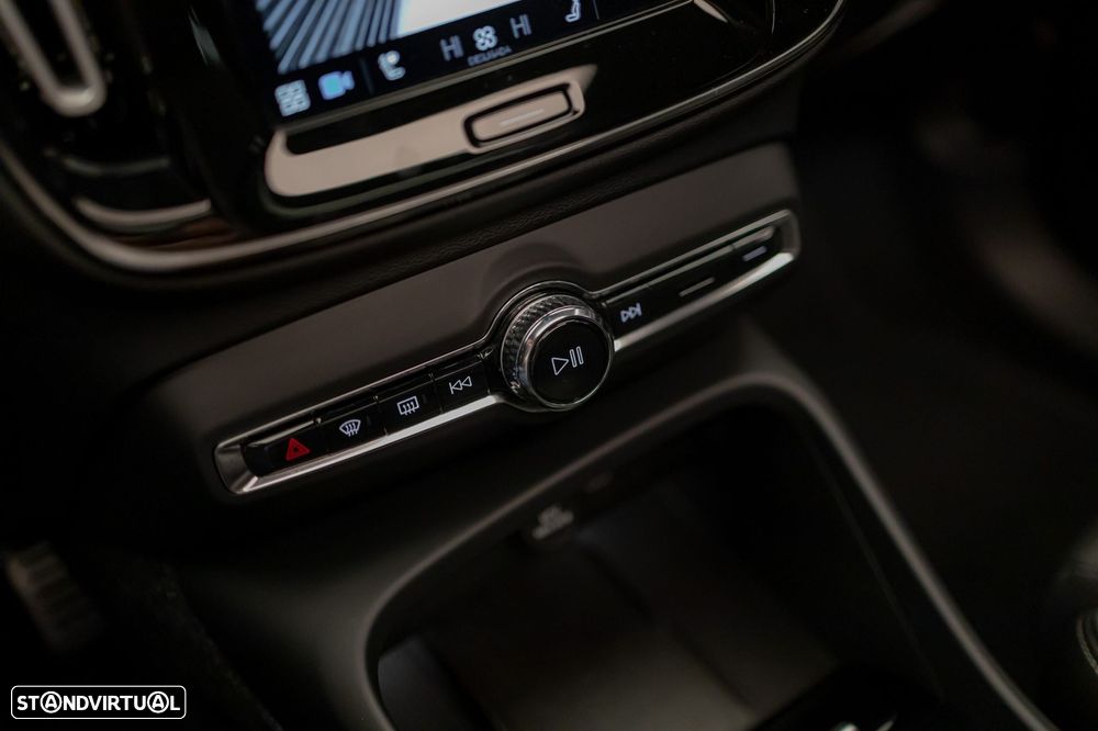 Volvo XC 40 P8 AWD Recharge RDesign - 39