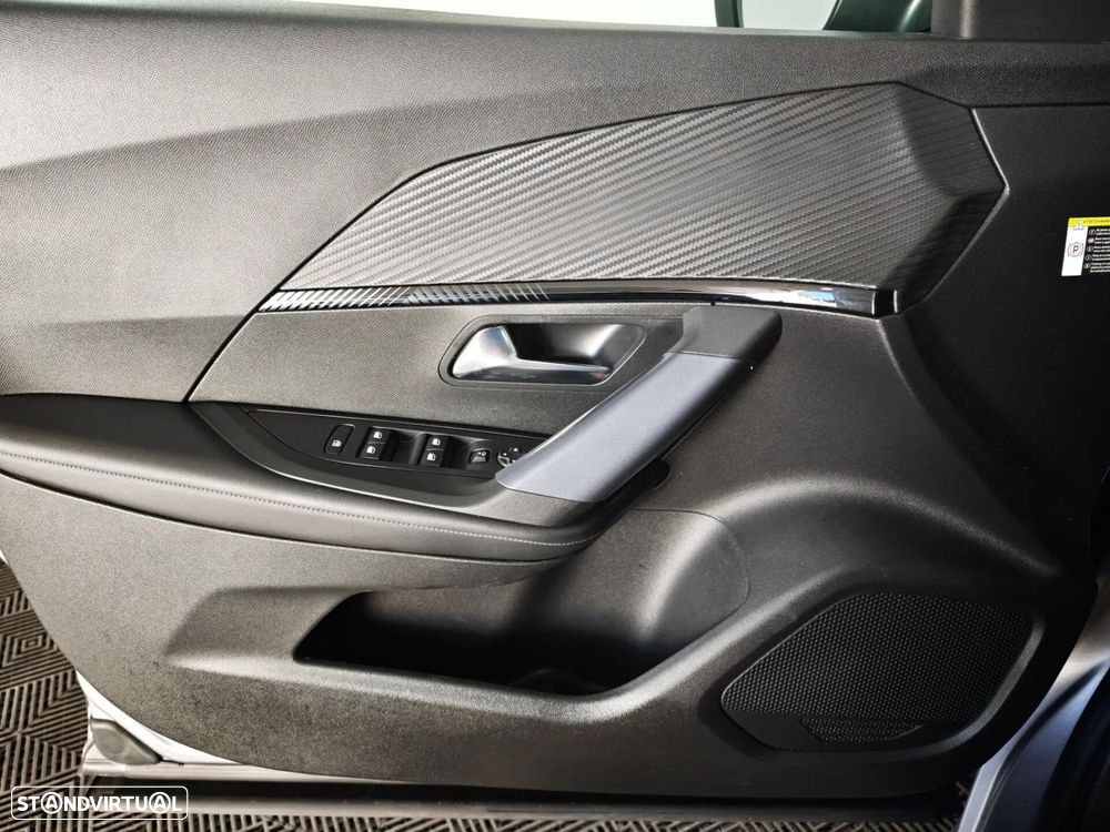 Peugeot 2008 PureTech 100 Stop&Start Allure - 21
