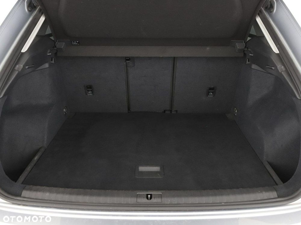Audi Q3 - 21