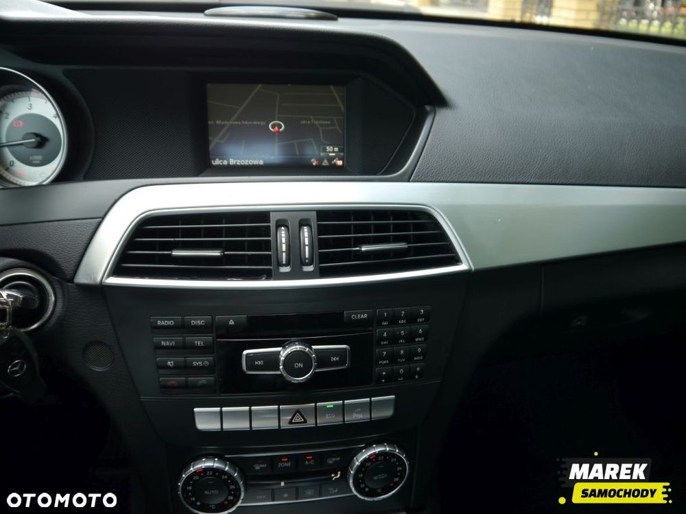 Mercedes-Benz Klasa C - 16