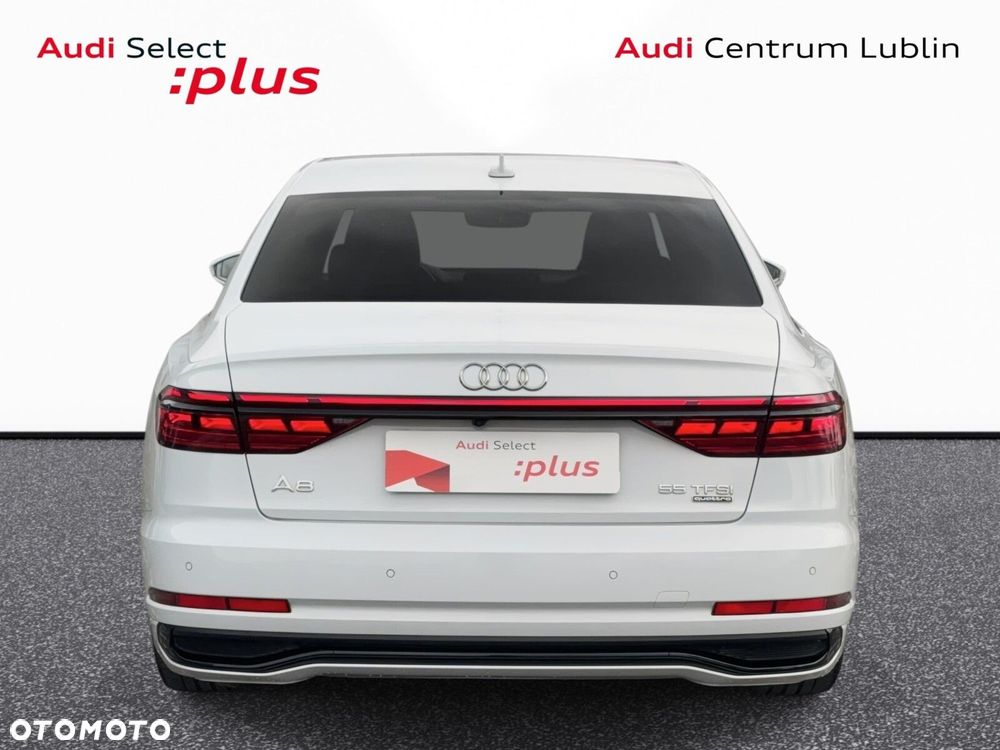 Audi A8 - 7
