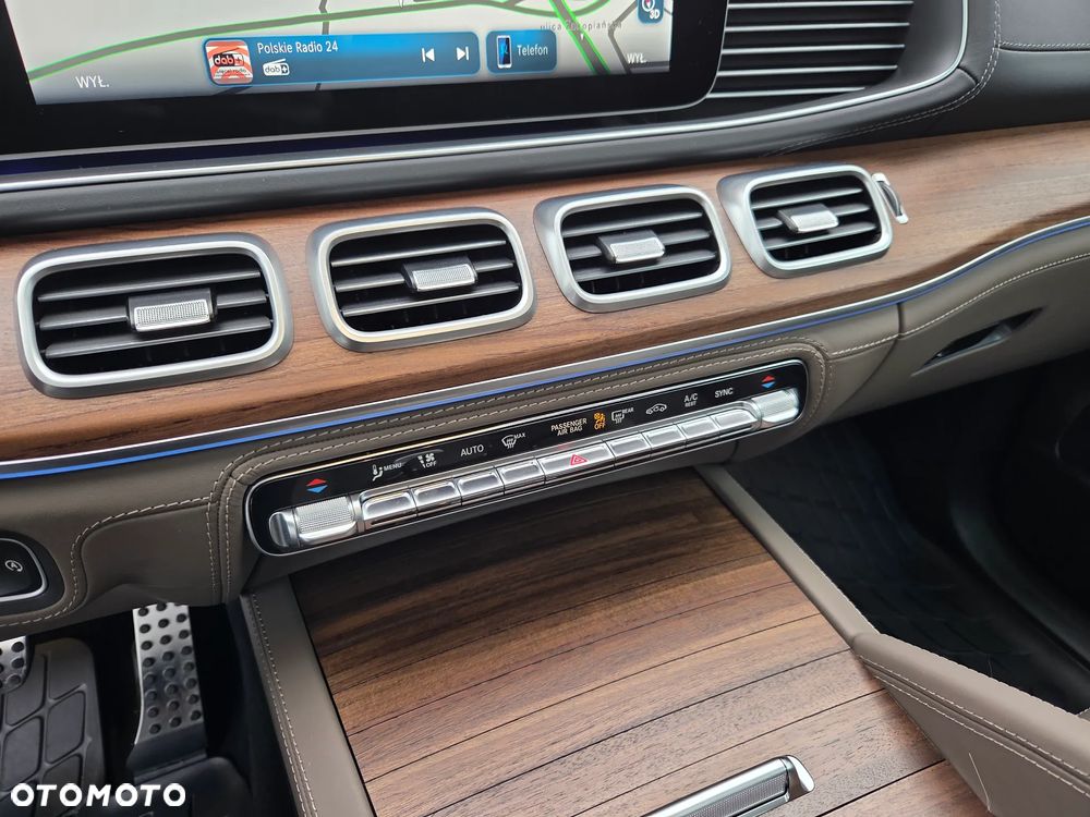 Mercedes-Benz GLE AMG 53 4-Matic Premium Plus - 24