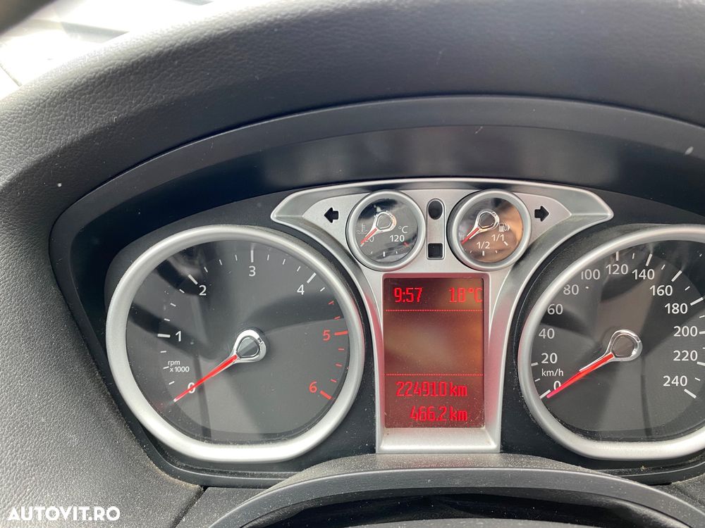 Ford Focus - 3
