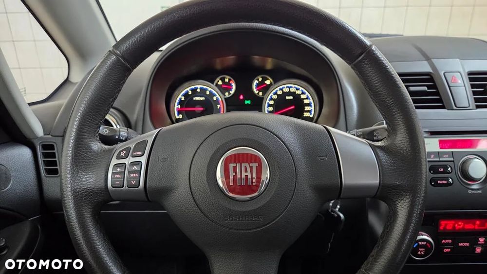 Fiat Sedici 1.6 16V 4x2 Easy - 15