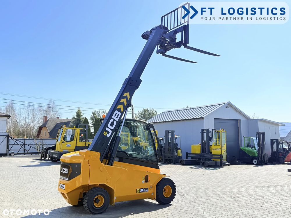 JCB WÓZEK TELESKOPOWY JCB TLT30D / KABINA / 2022 ROK / TYLKO 3446 MOTOGODZIN / PRZESUW BOCZNY / NOWE OPONY - 30