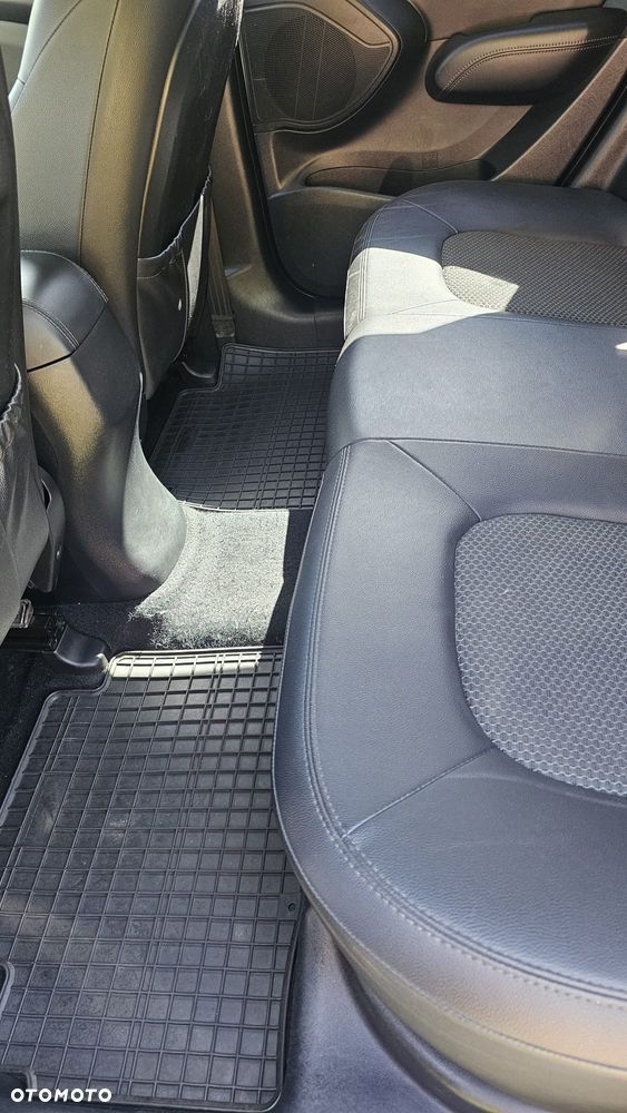 Hyundai ix35 1.6 GDI Comfort 2WD - 11