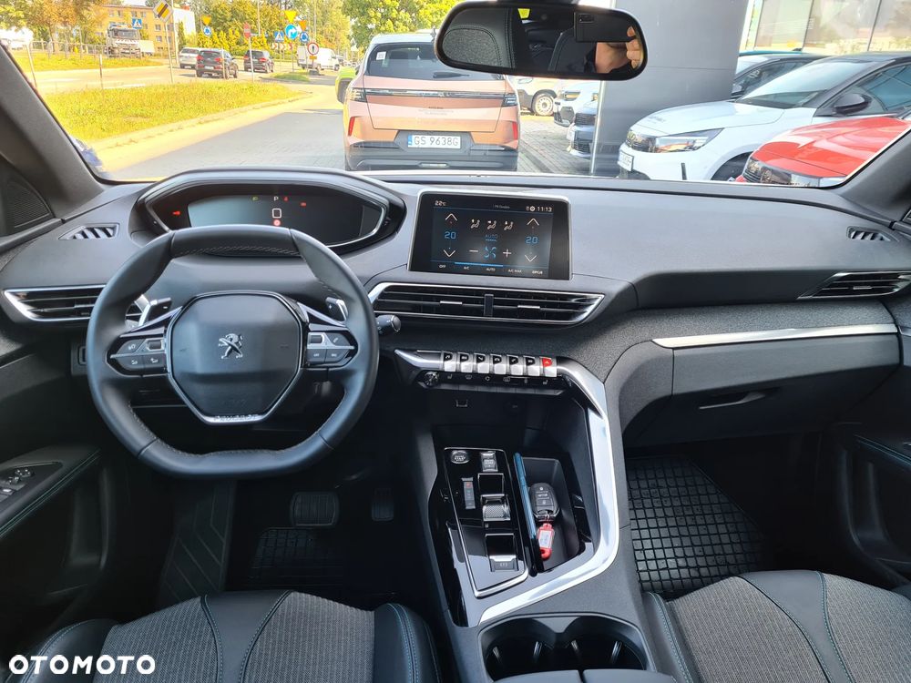 Peugeot 3008 1.2 PureTech Allure Pack S&S EAT8 - 22