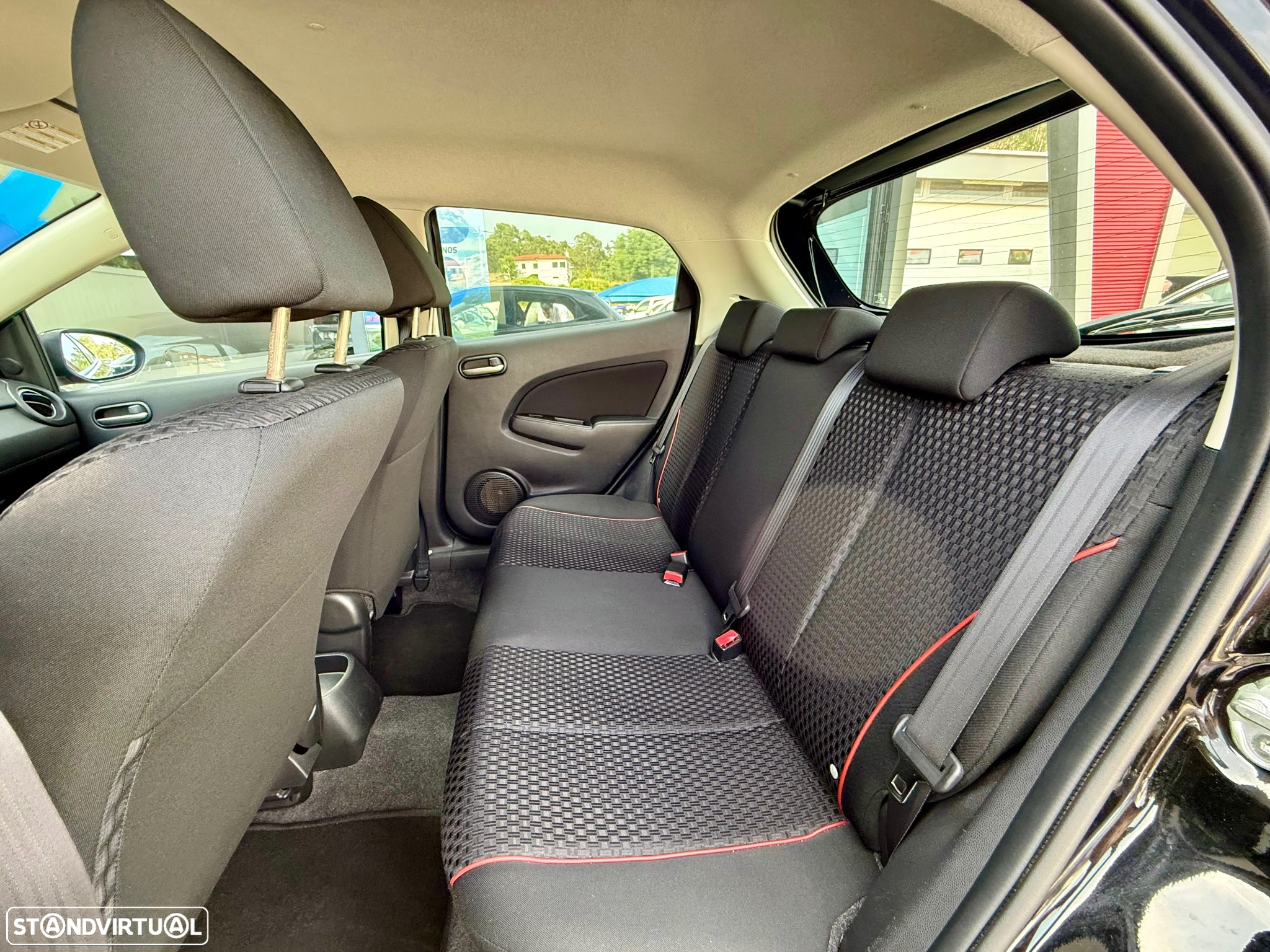 Mazda 2 1.3 MZR Sport - 14