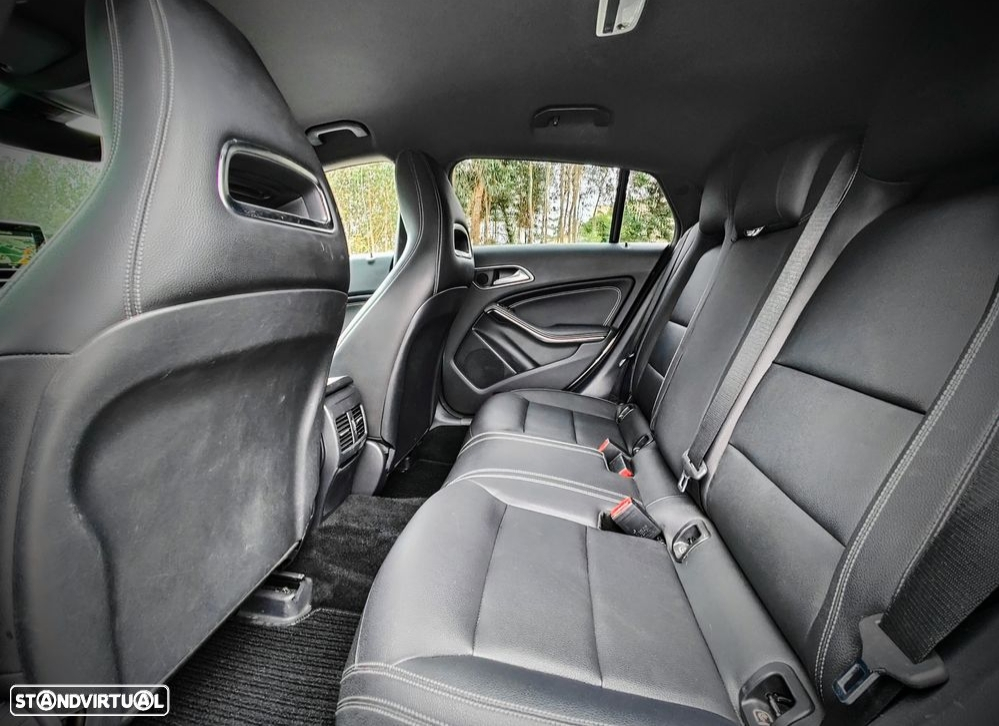 Mercedes-Benz CLA 180 d Shooting Brake Urban - 10