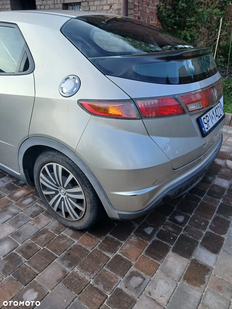 Honda Civic 1.4i-DSi - 5