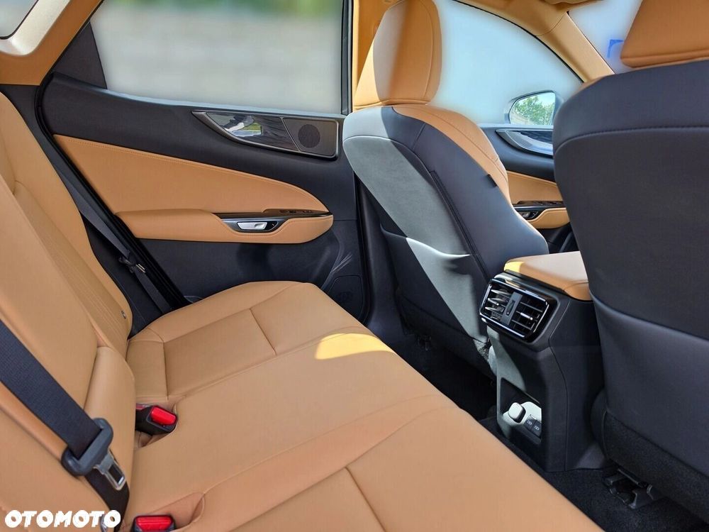 Lexus NX 350h Prestige AWD - 28